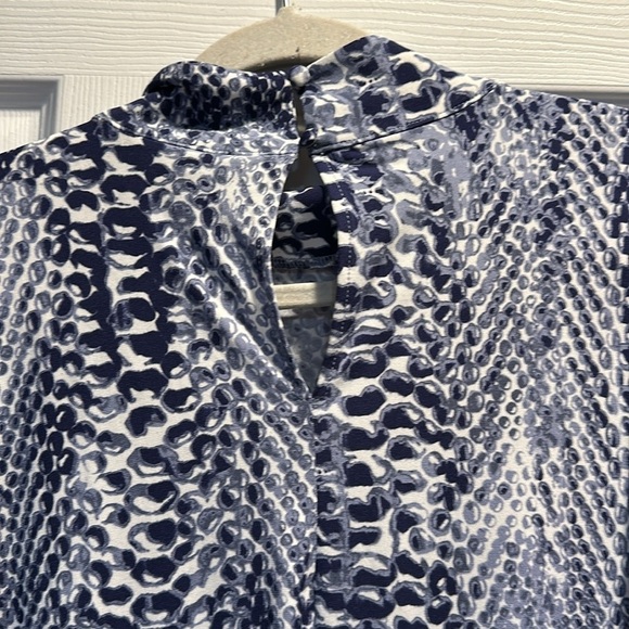 NWT! Elie Tahari Blue Printed Draped Mock Neck Sleeveless Top Blouse XL - Picture 10 of 10